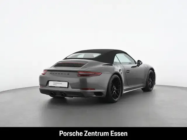 Porsche 991