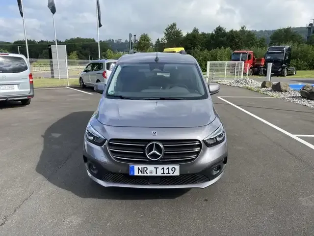 Mercedes-Benz T-Class