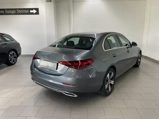 Mercedes-Benz C 180