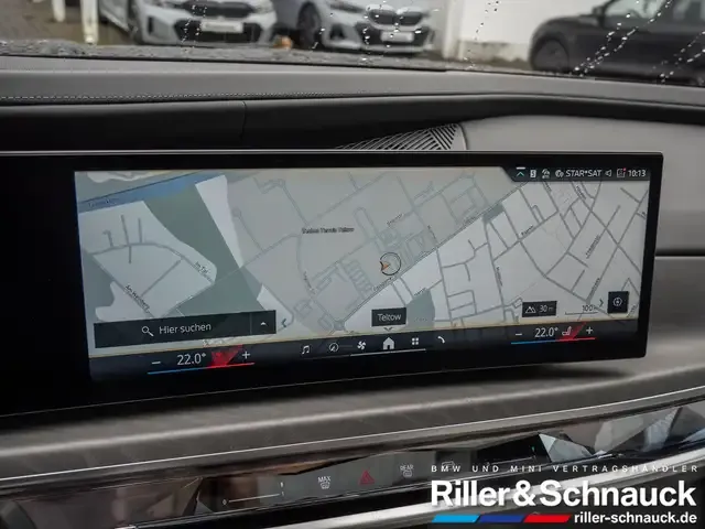 BMW 740