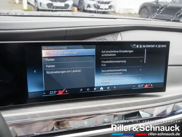 BMW 740