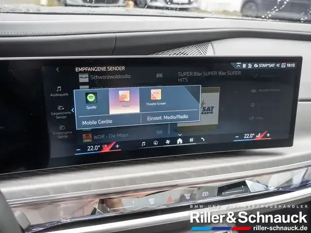 BMW 740