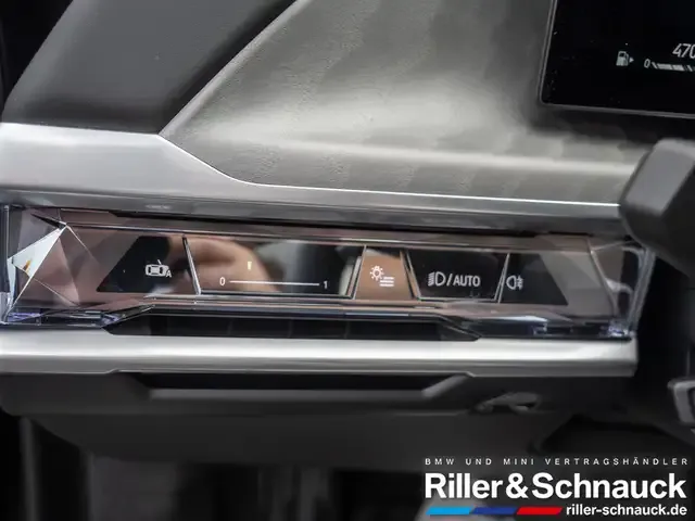 BMW 740