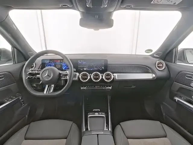 Mercedes-Benz EQB 350