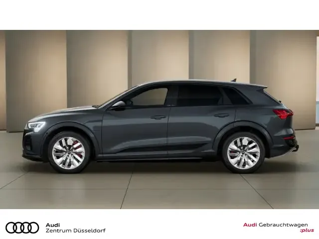 Audi SQ8 e-tron