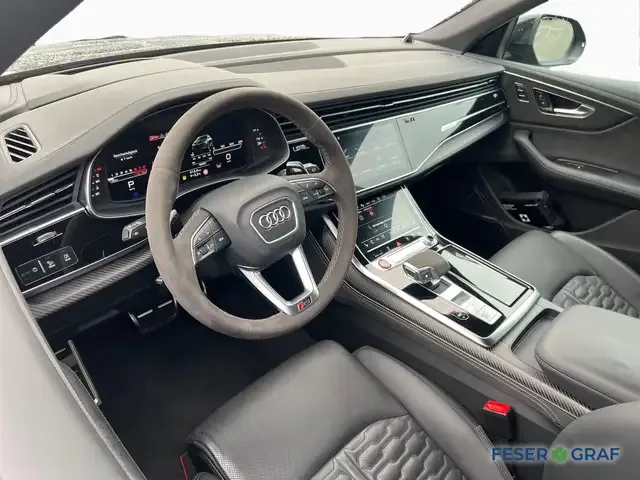 Audi RS Q8