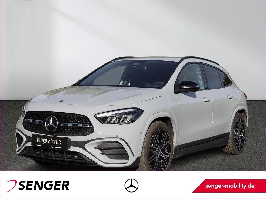 Mercedes-Benz GLA 200
