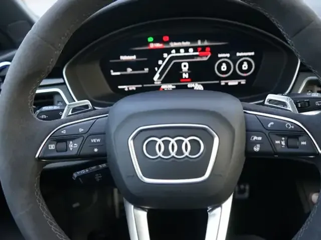 Audi RS4
