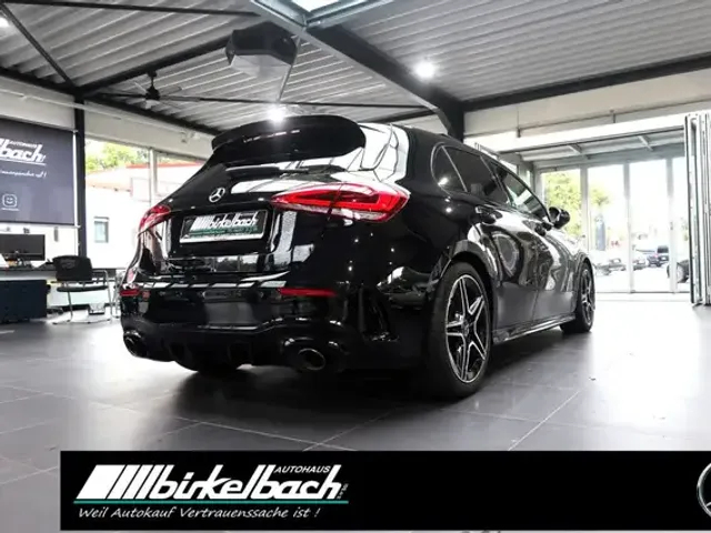 Mercedes-Benz A 35 AMG