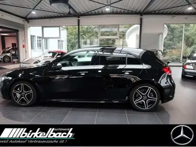 Mercedes-Benz A 35 AMG