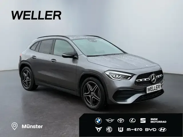 Mercedes-Benz GLA 200