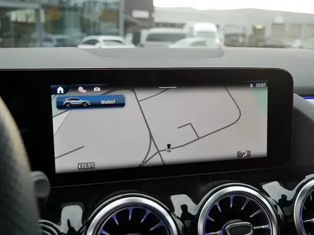 Mercedes-Benz GLA 180