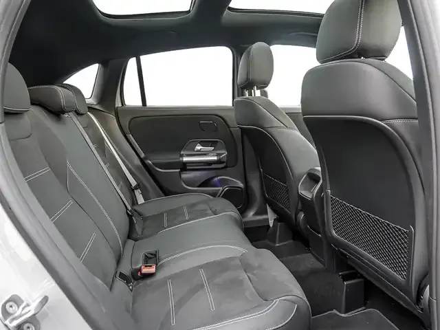 Mercedes-Benz GLA 180