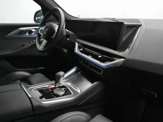 BMW XM
