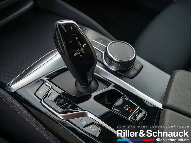 BMW 545