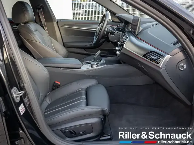 BMW 545
