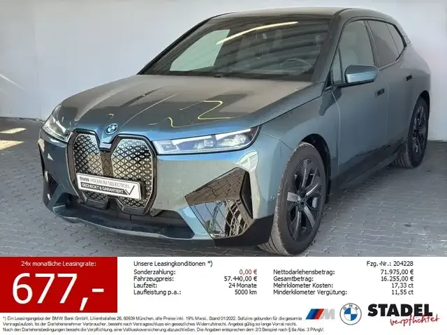 BMW iX