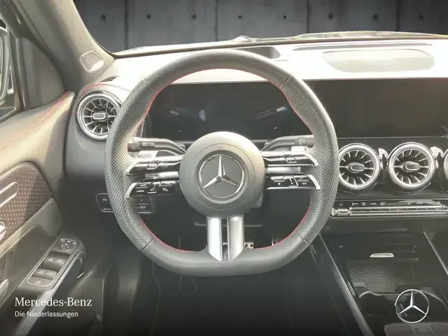 Mercedes-Benz EQB 250