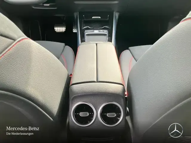 Mercedes-Benz EQB 250
