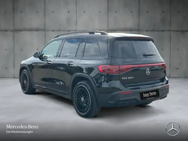 Mercedes-Benz EQB 250