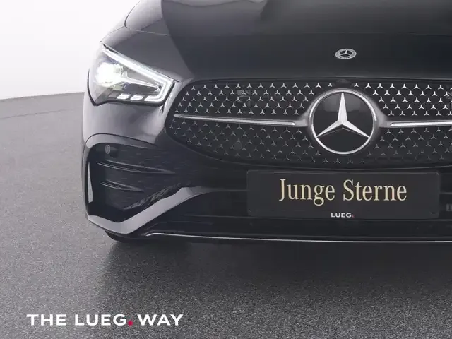 Mercedes-Benz CLA 200