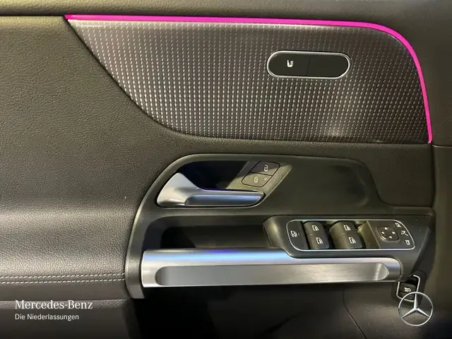 Mercedes-Benz EQB 250