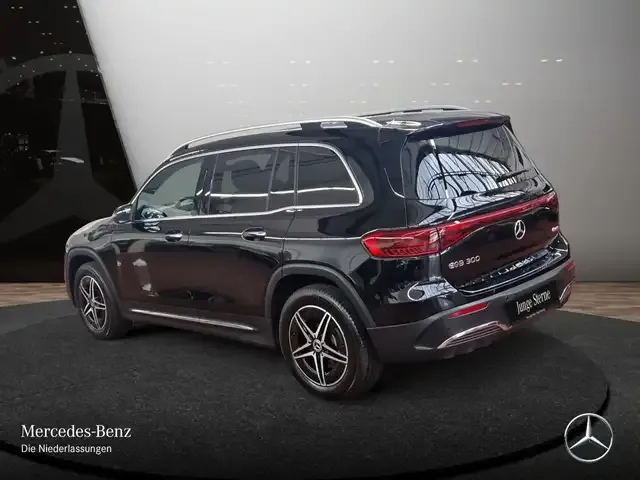 Mercedes-Benz EQB 300