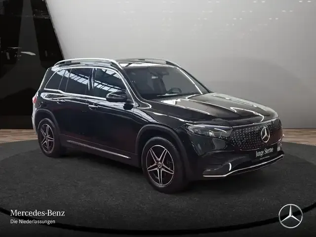 Mercedes-Benz EQB 300