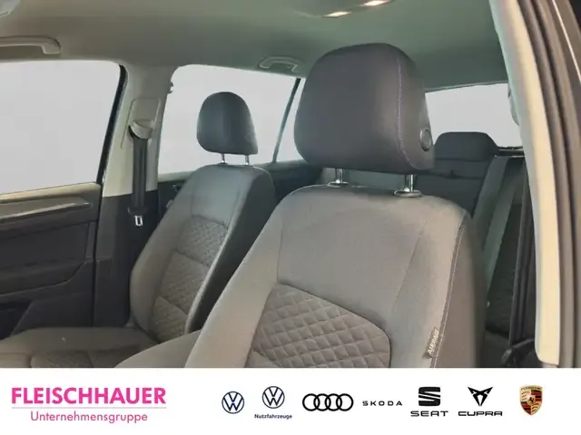 Volkswagen Golf Sportsvan
