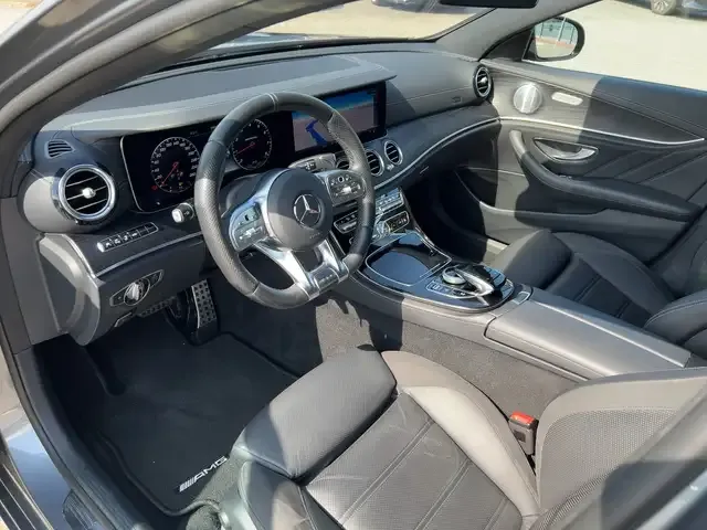Mercedes-Benz E 53 AMG
