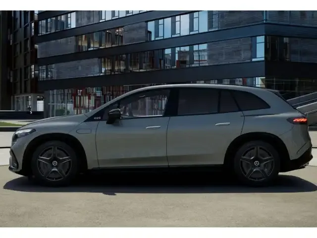 Mercedes-Benz EQS SUV