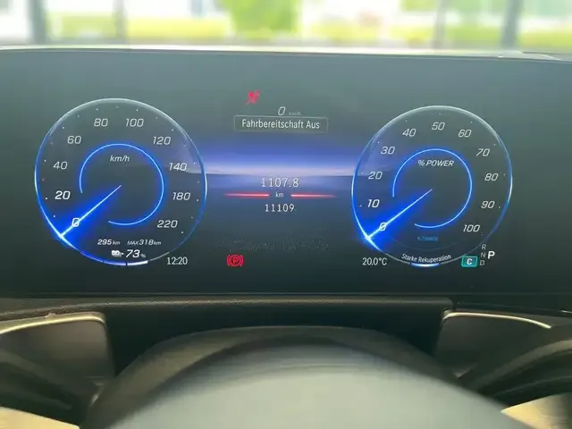 Mercedes-Benz EQB 300