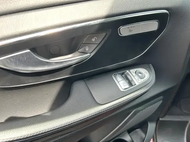 Mercedes-Benz EQV 300