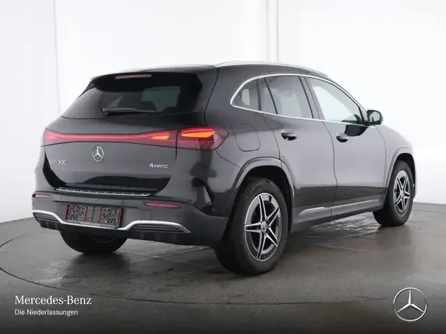 Mercedes-Benz EQA 300