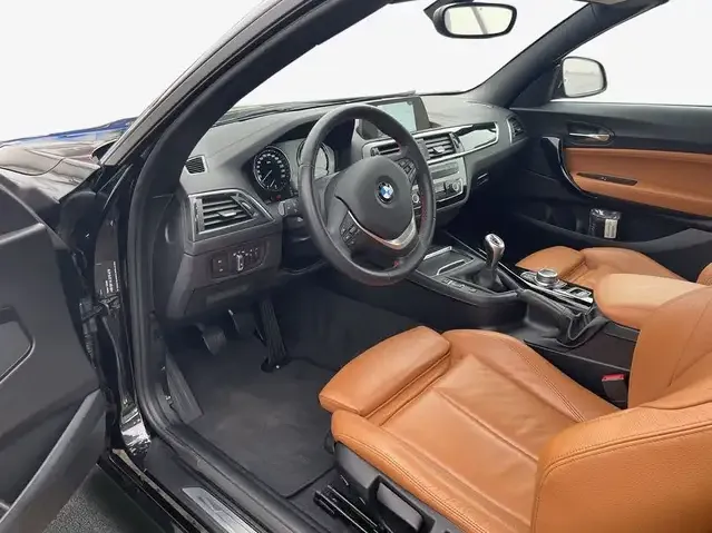 BMW 218
