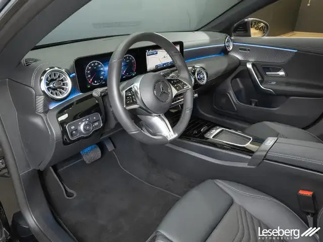 Mercedes-Benz CLA 180