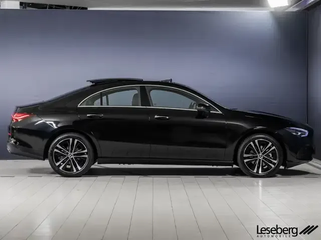 Mercedes-Benz CLA 180