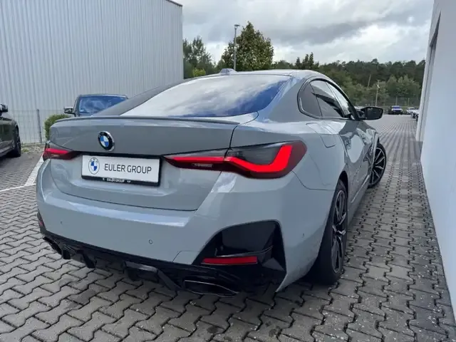 BMW 440