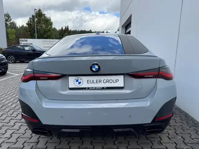 BMW 440