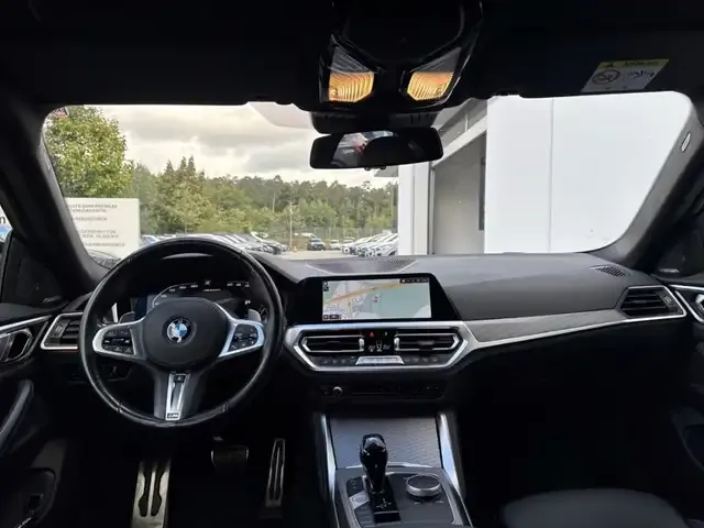 BMW 440