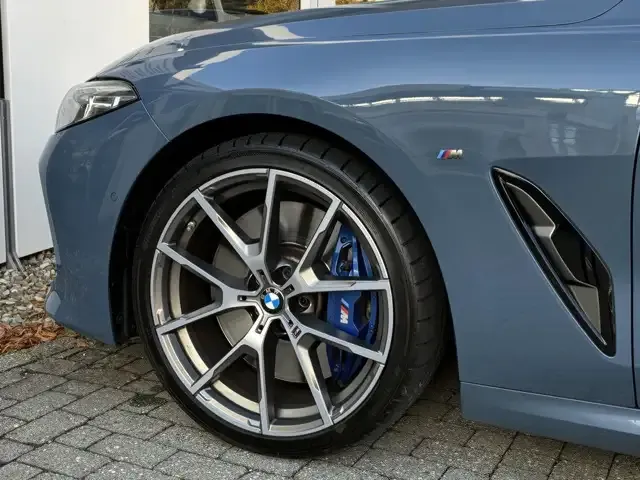 BMW M850