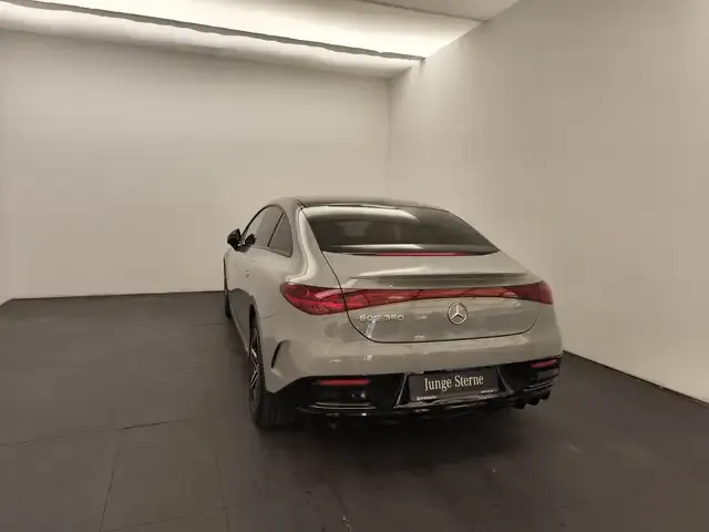 Mercedes-Benz EQE 350