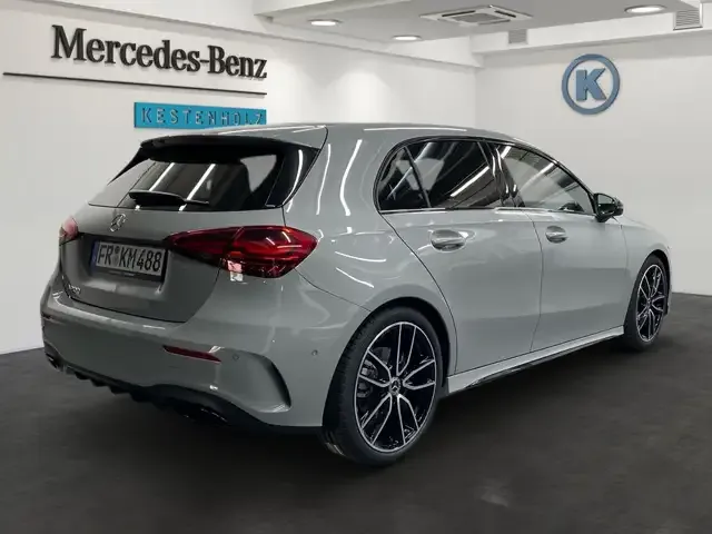 Mercedes-Benz A 200