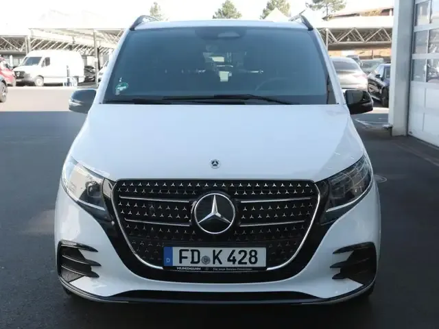 Mercedes-Benz V 300