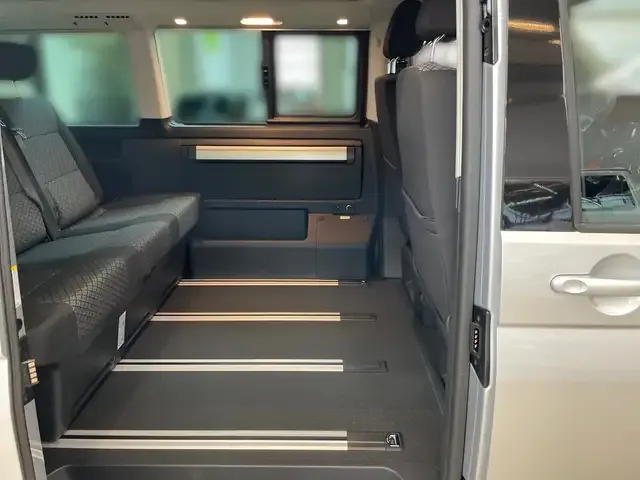 Volkswagen T6.1 California