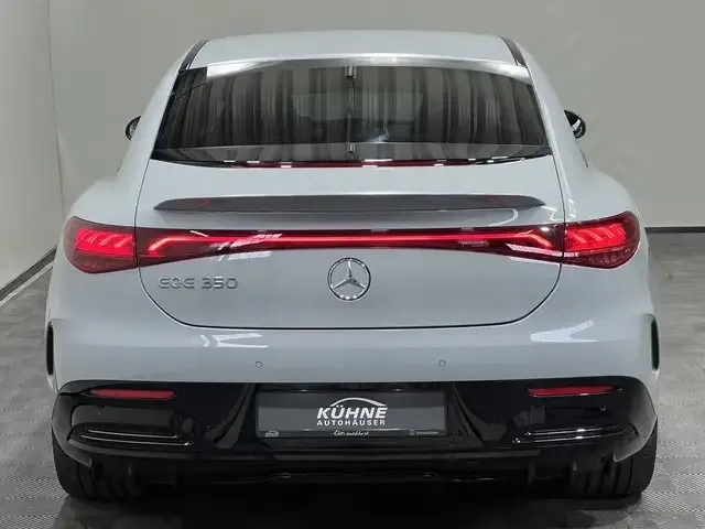 Mercedes-Benz EQE 350