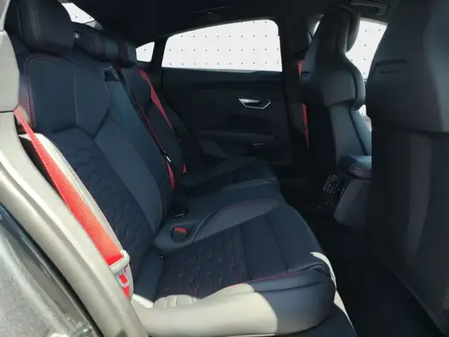 Audi RS e-tron GT