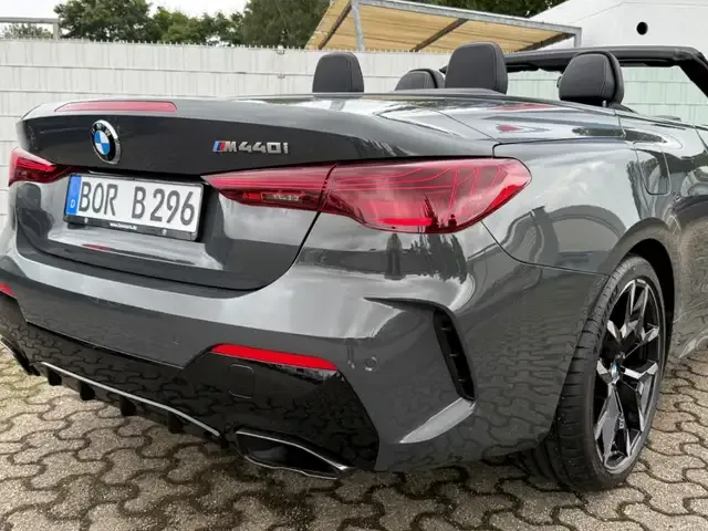BMW 440
