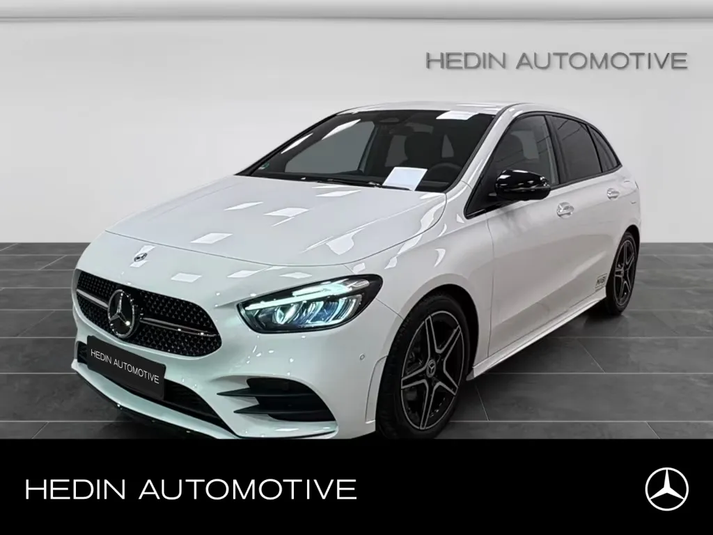 Mercedes-Benz B 180