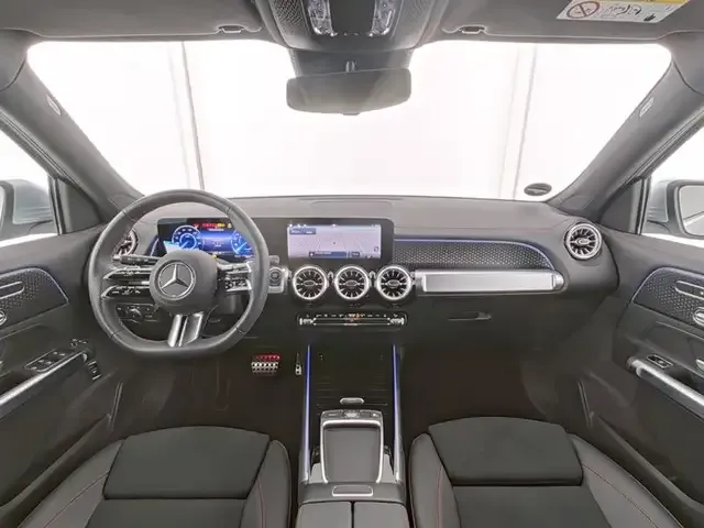 Mercedes-Benz EQB 300